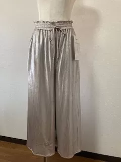 オリジナル小ロットでパンツ製造