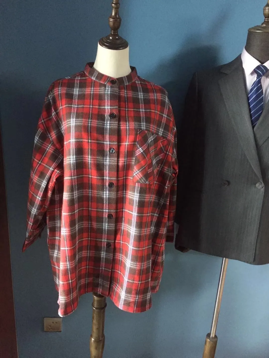 切り替えシャツ、セーター、あり生地使用で小ロットオリジナルOEM生産