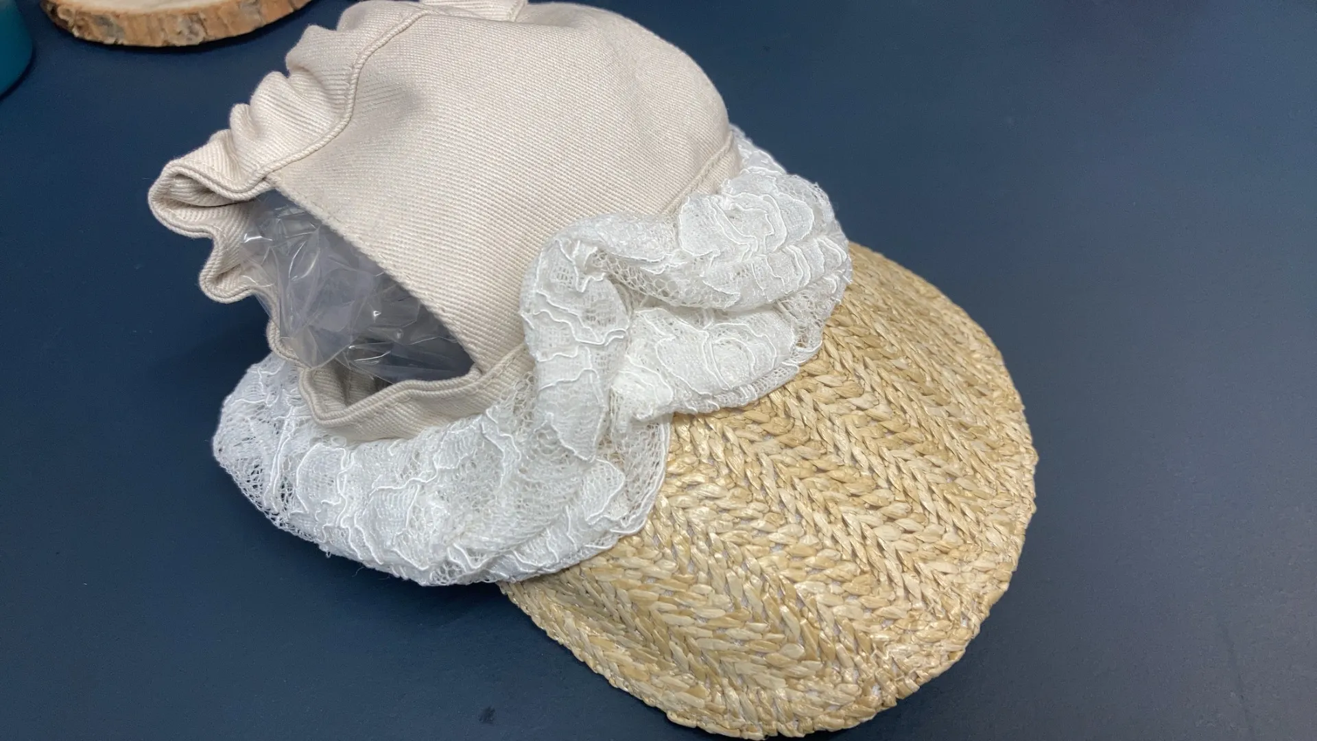 犬用のサンバイザー、帽子、藁編み風、ご紹介